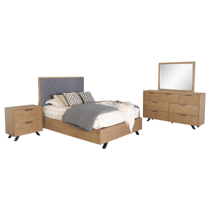 Coaster Taylor 4-piece Bedroom Set Light Honey Brown - Bed & Sofa Hub