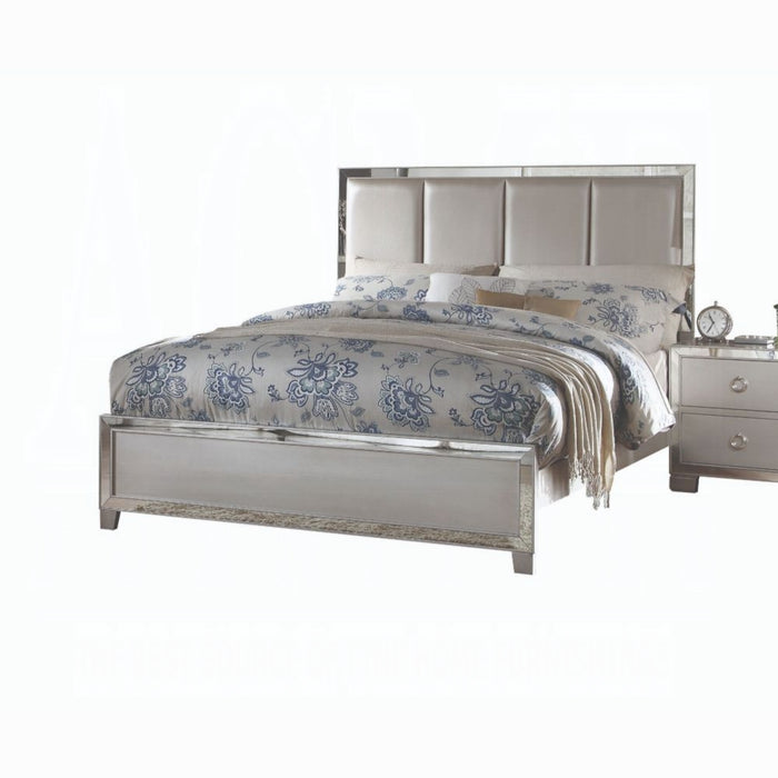 ACME Voeville II Queen Bed - Bed & Sofa Hub