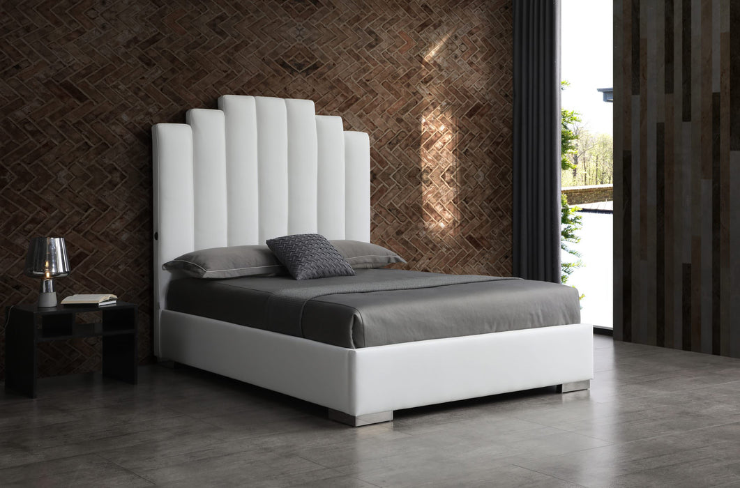 Whiteline Modern Living Jordan Queen Bed BQ1688F - Bed & Sofa Hub