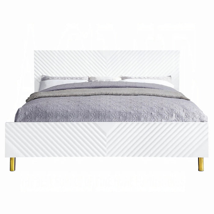ACME Gaines Queen Bed - Bed & Sofa Hub