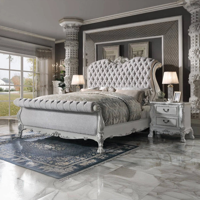 ACME Dresden Queen Bed - Bed & Sofa Hub